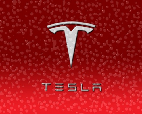 Tesla, Araç Yazılımını Hackleyebilene Ödül Olarak Model 3 Verecek